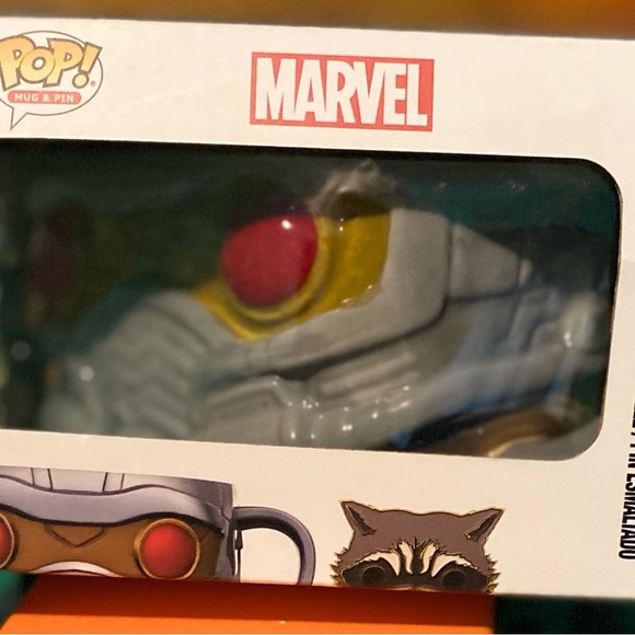 Funko POP! Mug & Pin - Picture 2 of 5